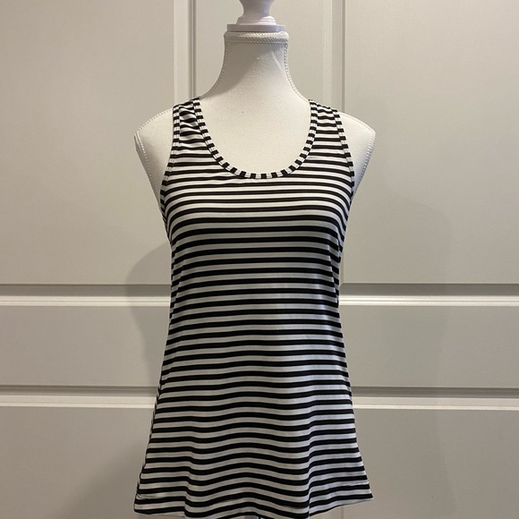 🤡BOGO🤡 Yoga Stretch Tunic Top in Black & White Stripe - Womens M - Picture 2 of 6